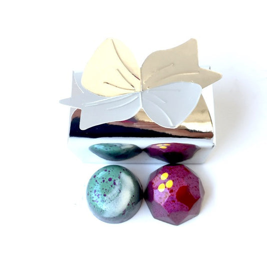 Luxury Chocolates: 2 piece assorted favor box